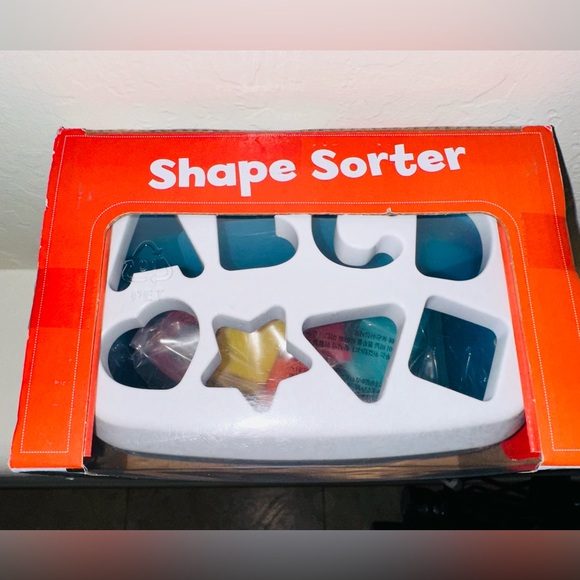 New 8pc shape sorter baby toy - Picture 5 of 5